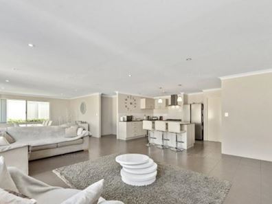 7 Burleigh Drive, Burns Beach WA 6028