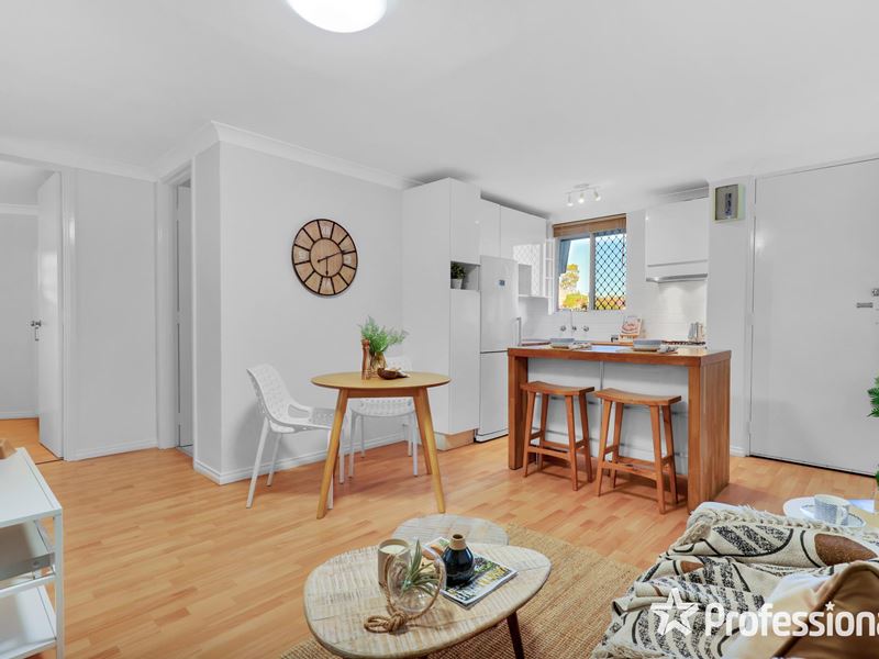 23/2 Bennelong Place, Leederville