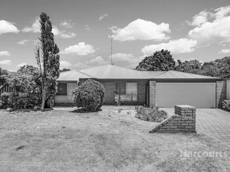1 Firestone Place, Meadow Springs