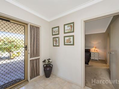 2 Stoner Court, Mandurah WA 6210