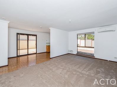 1/139 Mclarty Road, Halls Head WA 6210