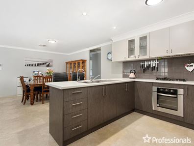 2 Notman Way, Baldivis WA 6171