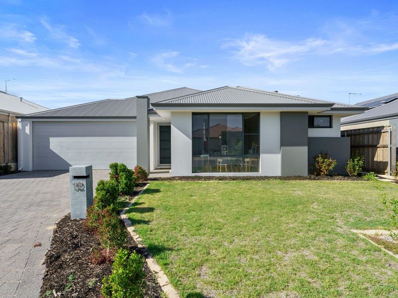 12 Dalgarup Way, Ellenbrook