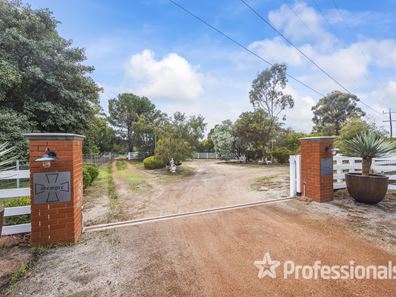 69 Smith Road, Bullsbrook WA 6084