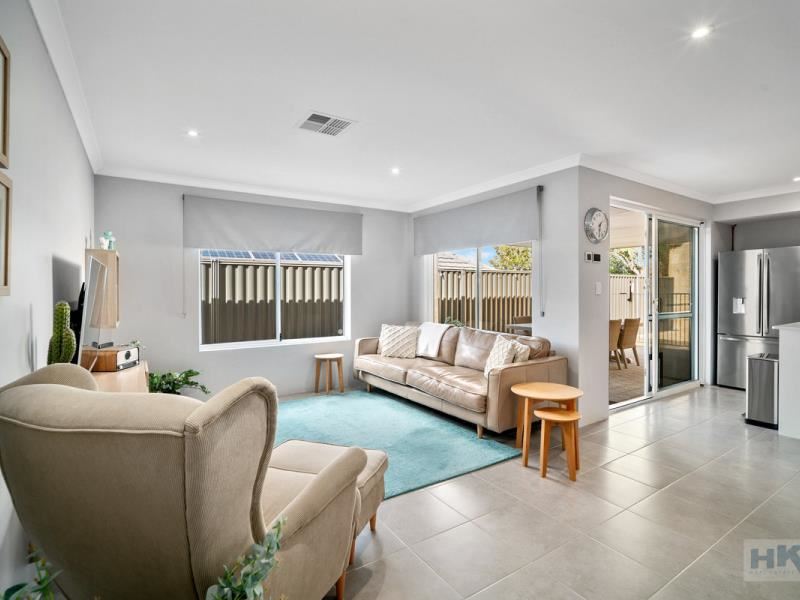 18 Monroe Cross, Aveley WA 6069
