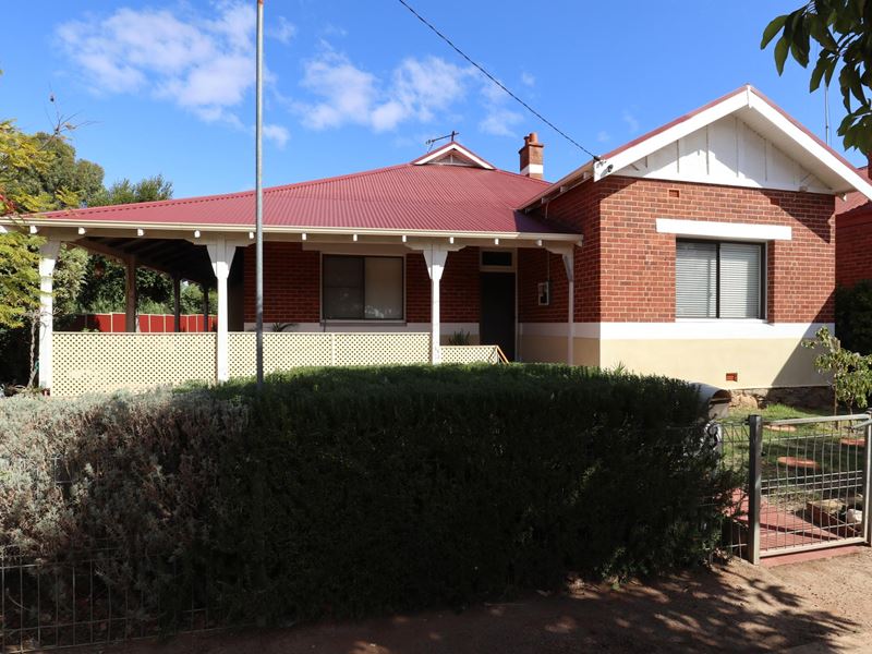 38 Williams Street, Brookton