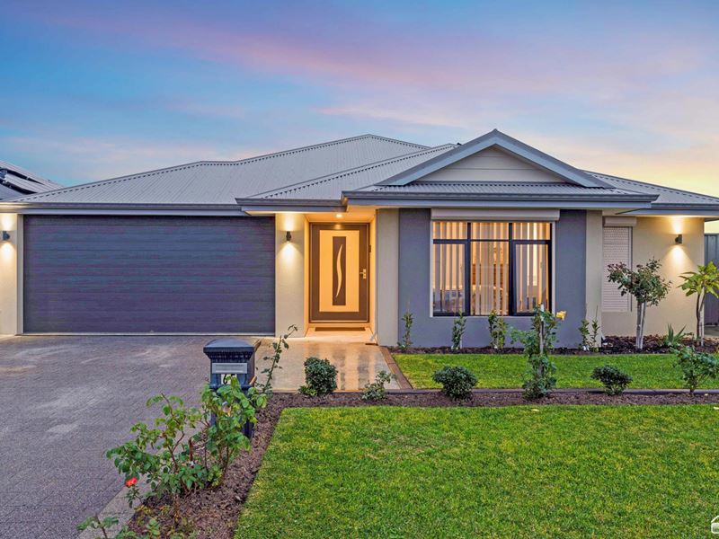 65 Blueberry Loop, Byford