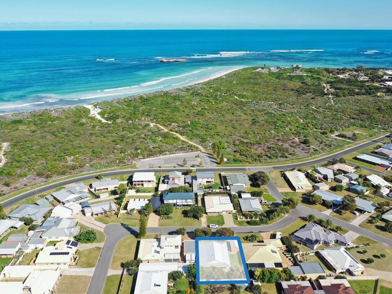 26 Ayres Crescent, Lancelin