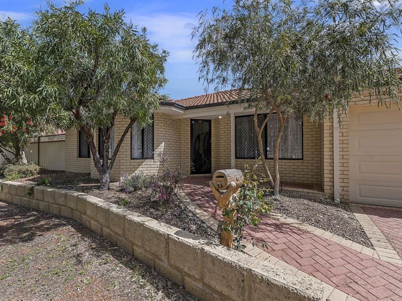 3A Lakes Crescent, South Yunderup