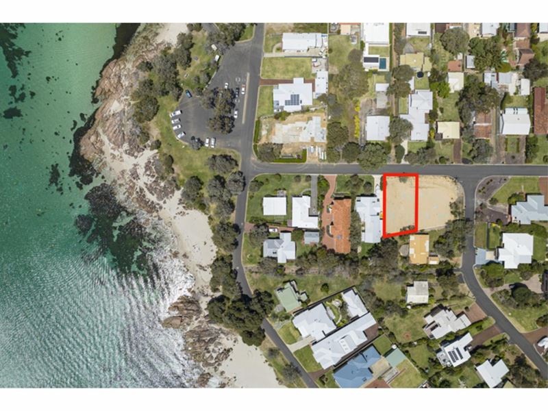 8 Green Street, Dunsborough