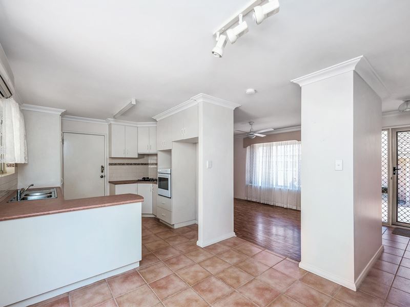 3/10 Kanimbla Street, Bicton