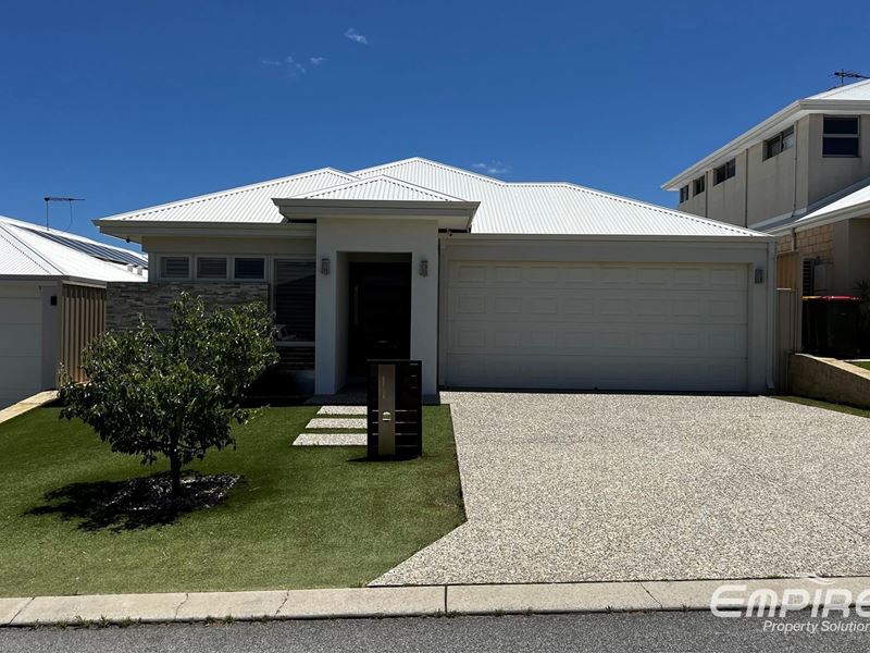 12 Wollemi Street, Spearwood