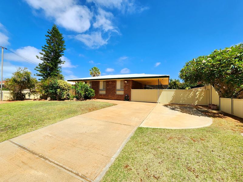 13 Willesee Street, Carnarvon WA 6701