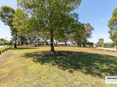 28 Robyn Street, Morley WA 6062