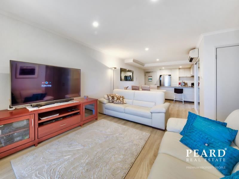 2/39 Edgehill Street, Scarborough