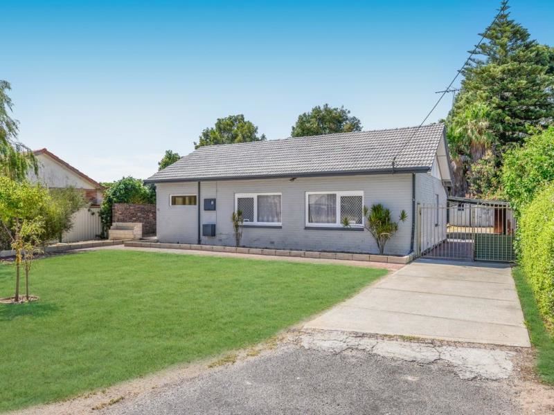 12 Bernice Way, Thornlie