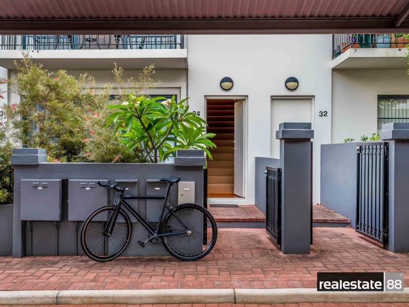 34/28 Robinson Avenue, Perth