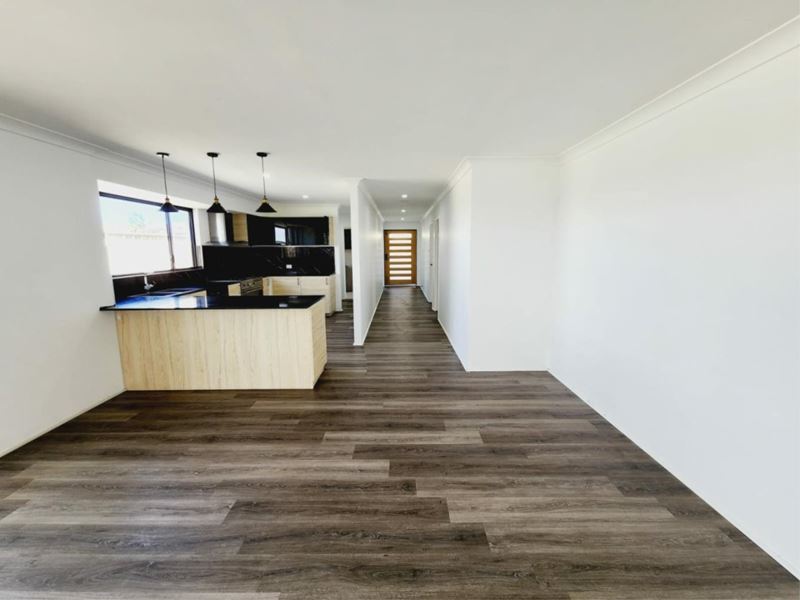 52 Wanderer Concourse, Wandina