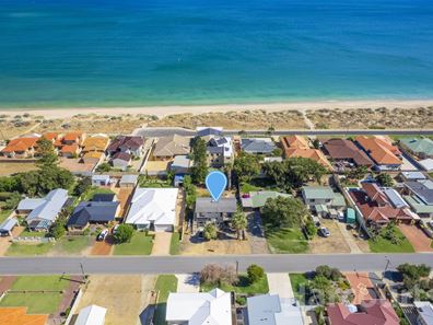 8 Tallas Road, Silver Sands WA 6210