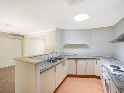 Unit 4/1 Pitt Street, Woodbridge WA 6056