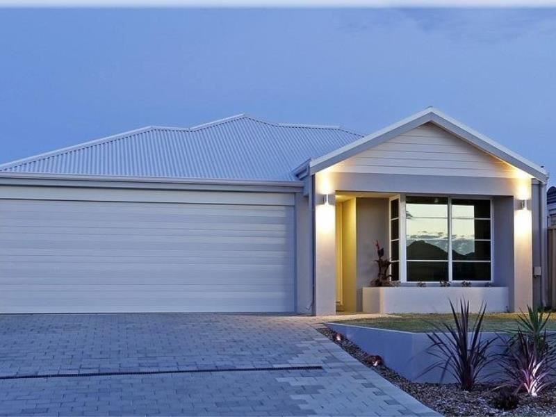 1/23 Crown Point Crescent, Butler
