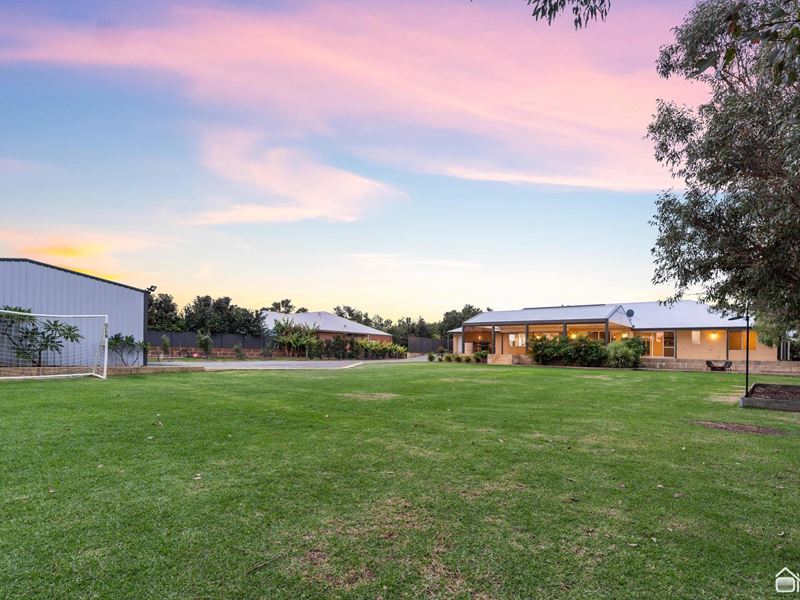 52 Learmouth Turn, Byford WA 6122