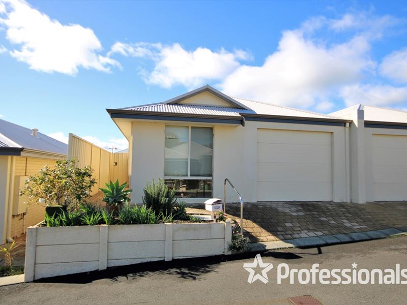 9/2 Heavenly Court, Australind