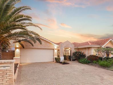 44 Diamond Drive, Ocean Reef WA 6027