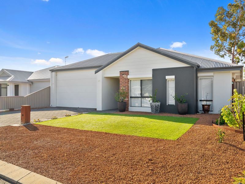 30 Sutcliffe Retreat, South Yunderup