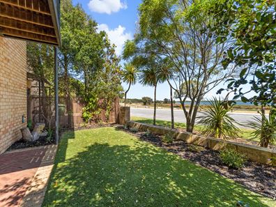 16/20-22 Lake St, Rockingham WA 6168