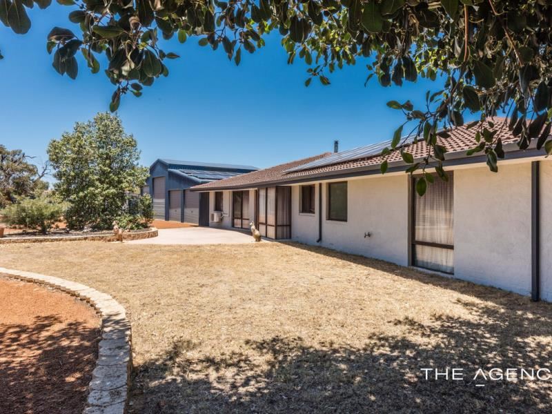 2 Sears Court, Moresby