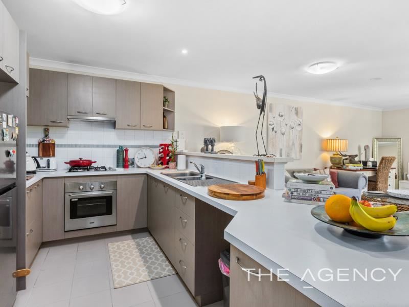 7/36 Epsilon Drive, Rockingham