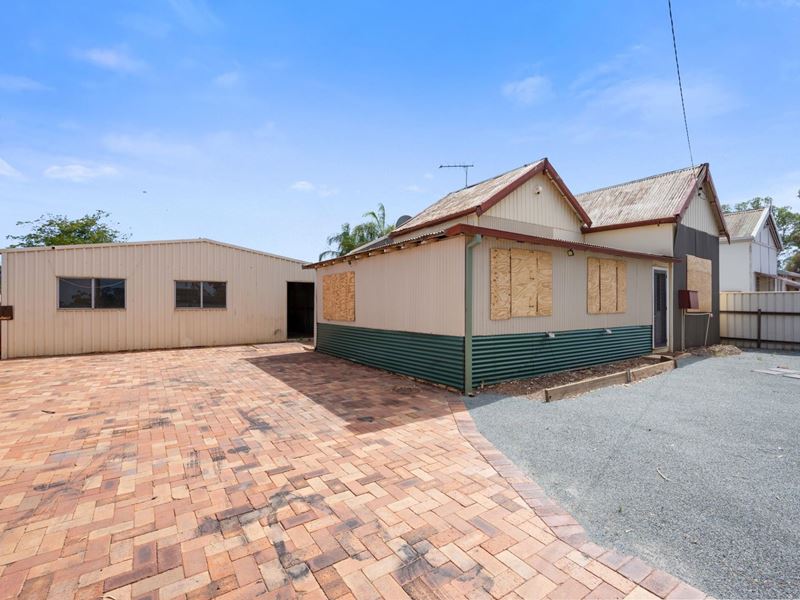 135 Wittenoom Street, Boulder