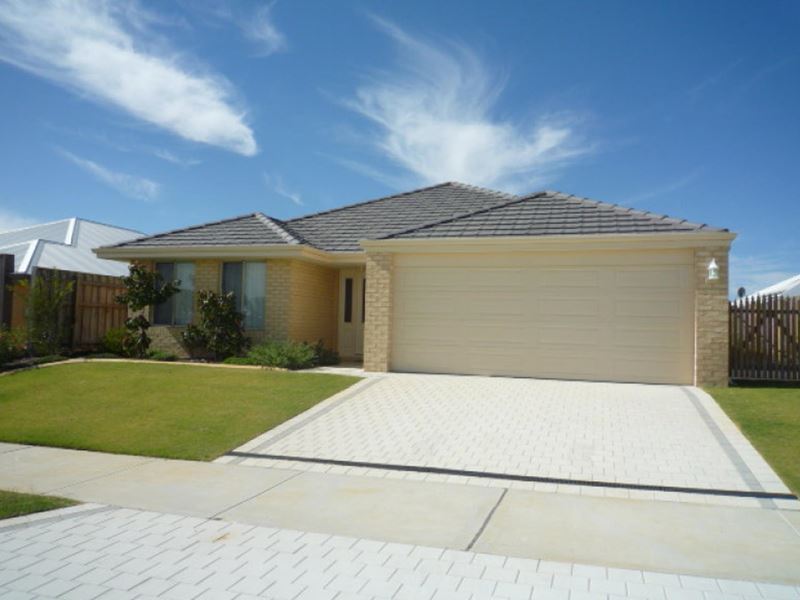 9 Redbank Drive, Ellenbrook