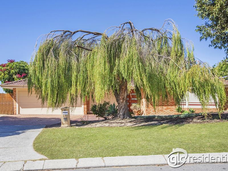 81 Bolderwood Drive, South Lake
