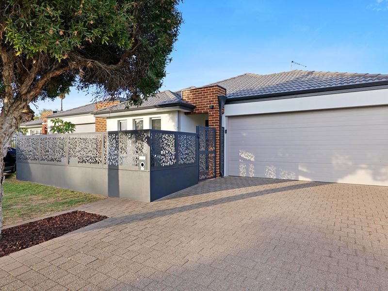 6 Derrington Crescent, Balga