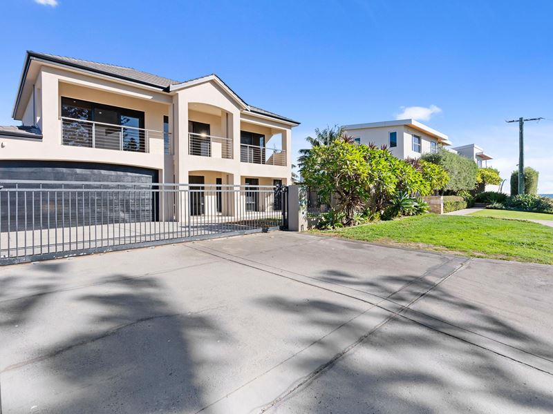 2 Robin Avenue, Sorrento