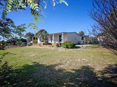 59 Cambewarra Drive, Hopetoun WA 6348