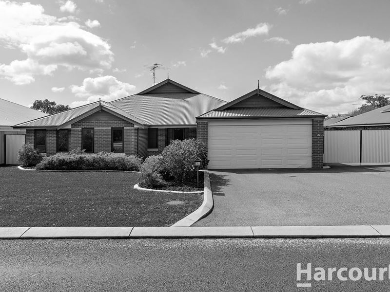 36 Beacham Street, Coodanup WA 6210