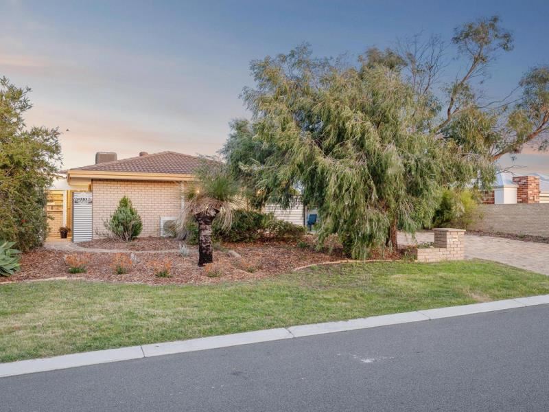 49 Bernard Manning Drive, Duncraig