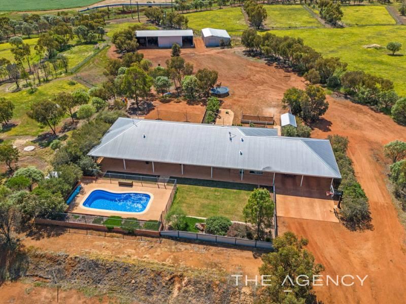 375 Christmas Road, Muluckine WA 6401