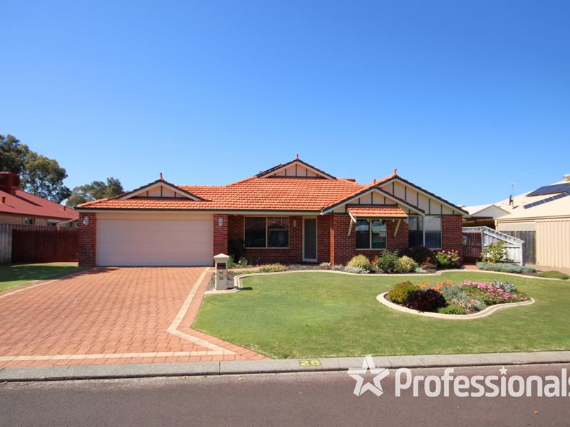 28 Macquarie Drive, Australind WA 6233