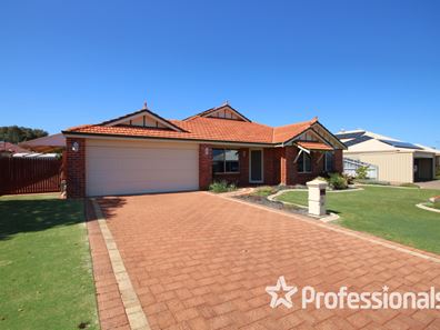 28 Macquarie Drive, Australind WA 6233