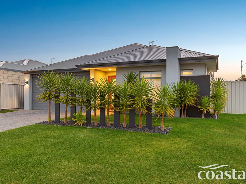 15 Warriedar Way, Golden Bay WA 6174