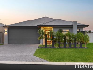 15 Warriedar Way, Golden Bay WA 6174