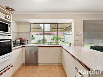 5 Pyrford Ramble, Erskine WA 6210