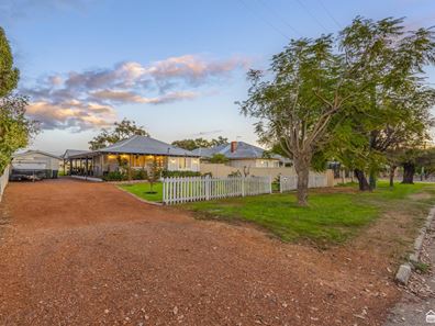 41a Clifton Street, Byford WA 6122