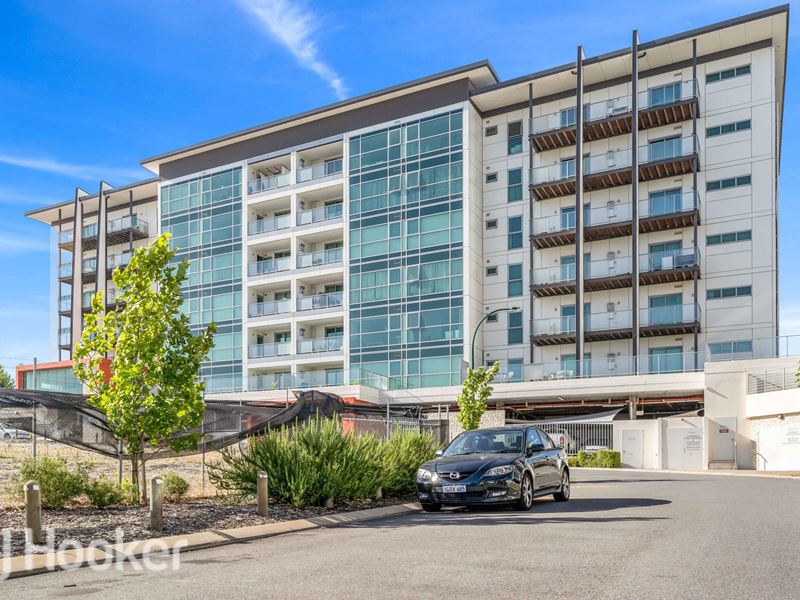 105/17 Malata Crescent, Success WA 6164