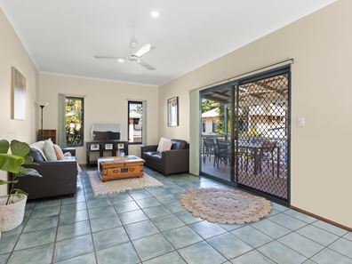 4/10 Bagot Street, Djugun WA 6725