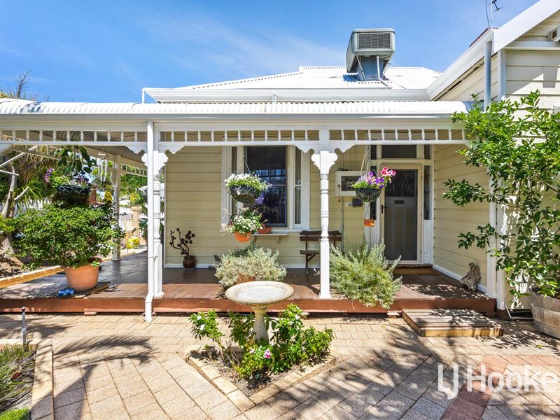 79 Kitchener Avenue, Victoria Park